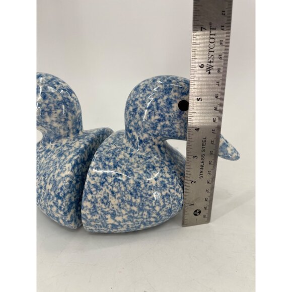 Set Of Two Blue & White Ceramic Duck Bookends With Felt Bottoms Sponge paint - Picture 3 of 7